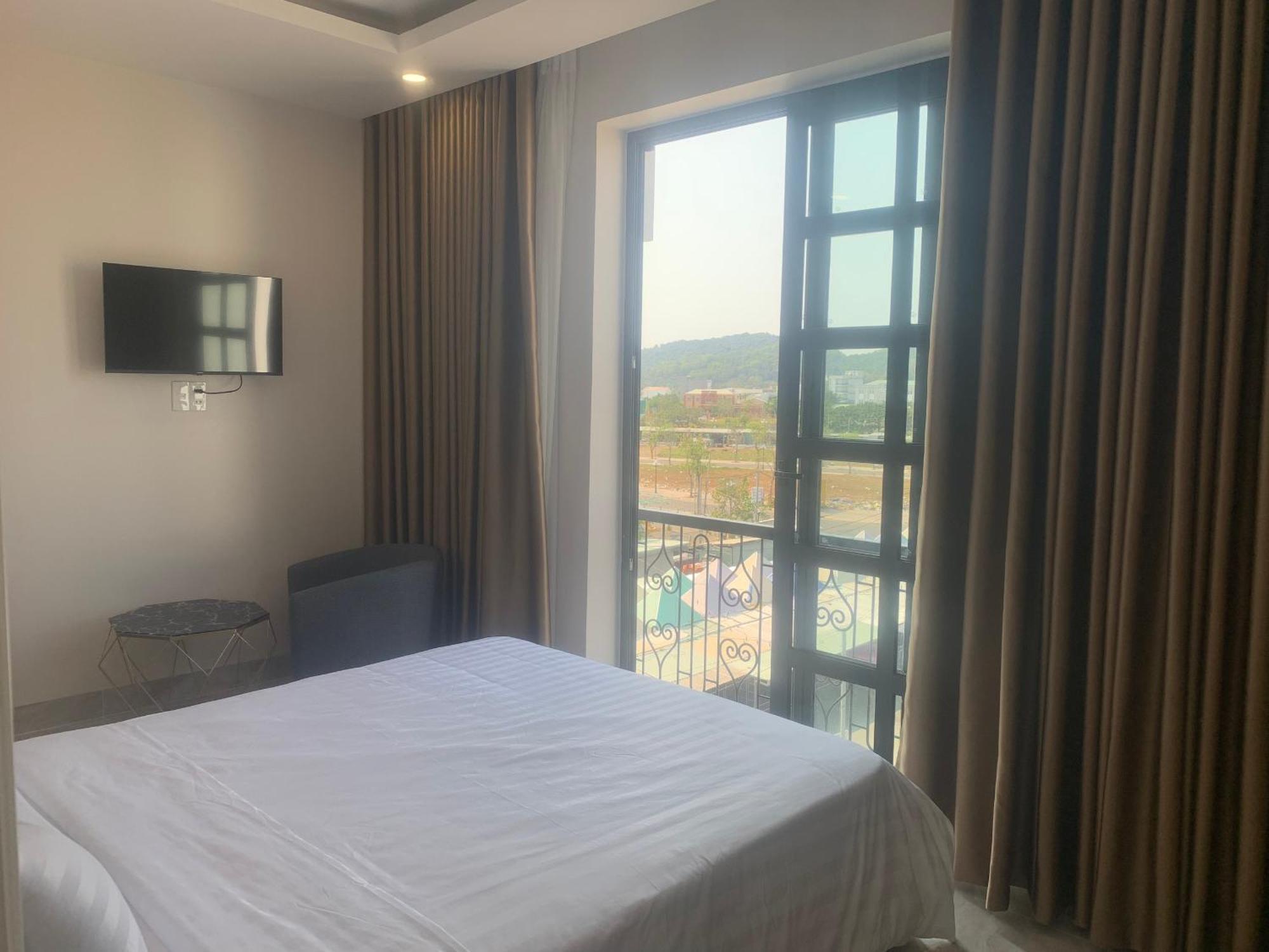 הא טיין Ha Hung Panorama Hotel מראה חיצוני תמונה