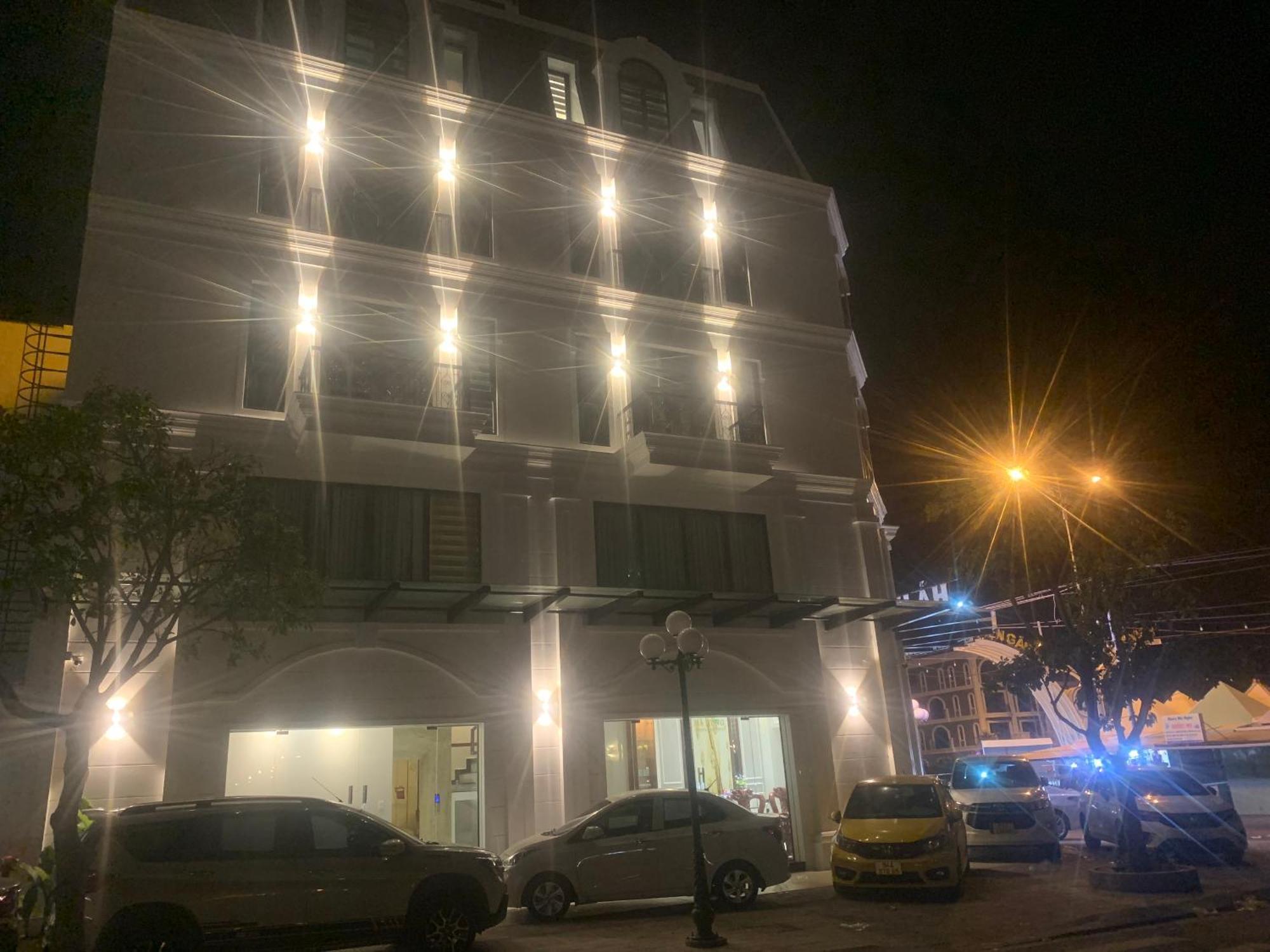 הא טיין Ha Hung Panorama Hotel מראה חיצוני תמונה