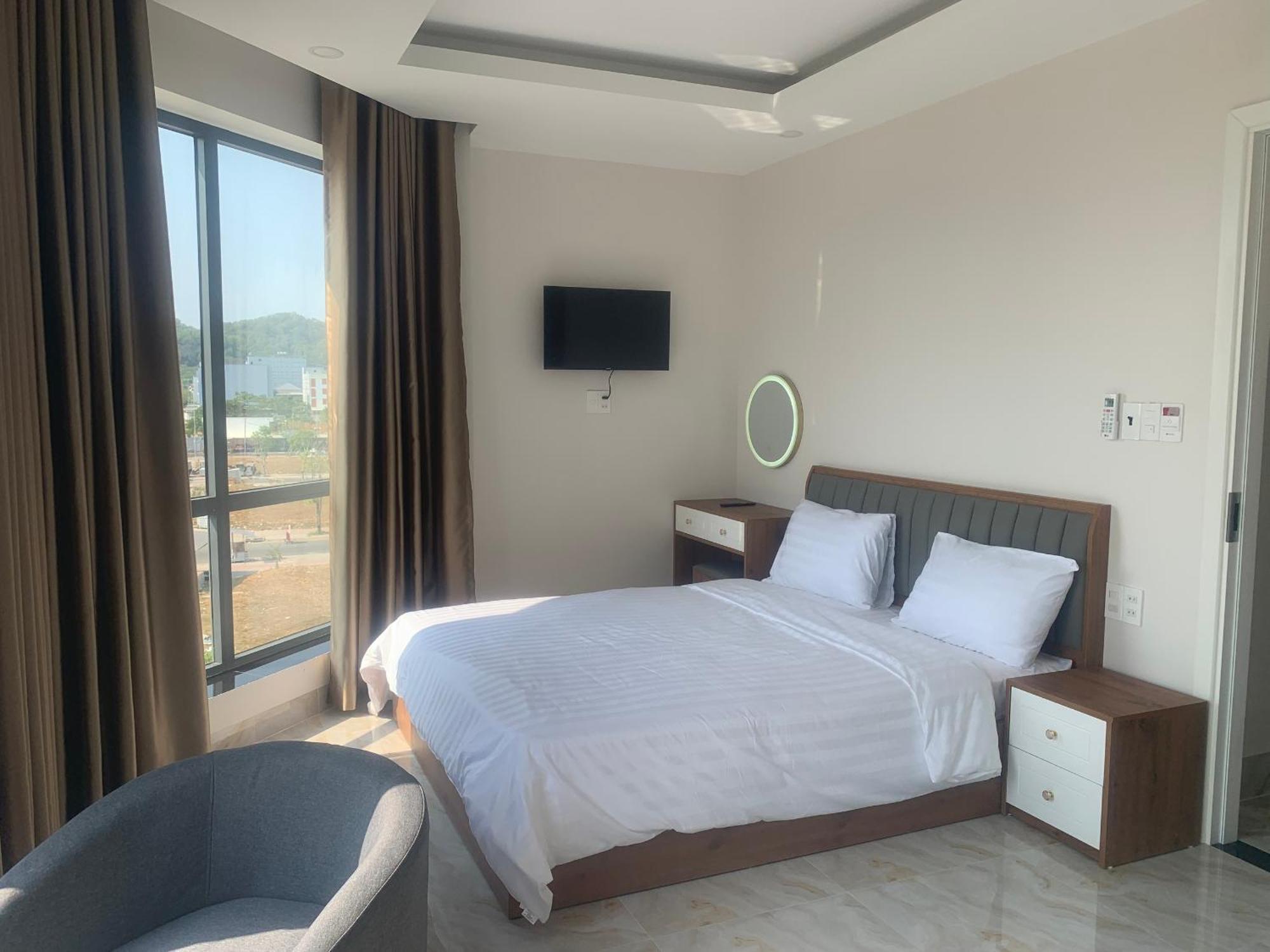 הא טיין Ha Hung Panorama Hotel מראה חיצוני תמונה