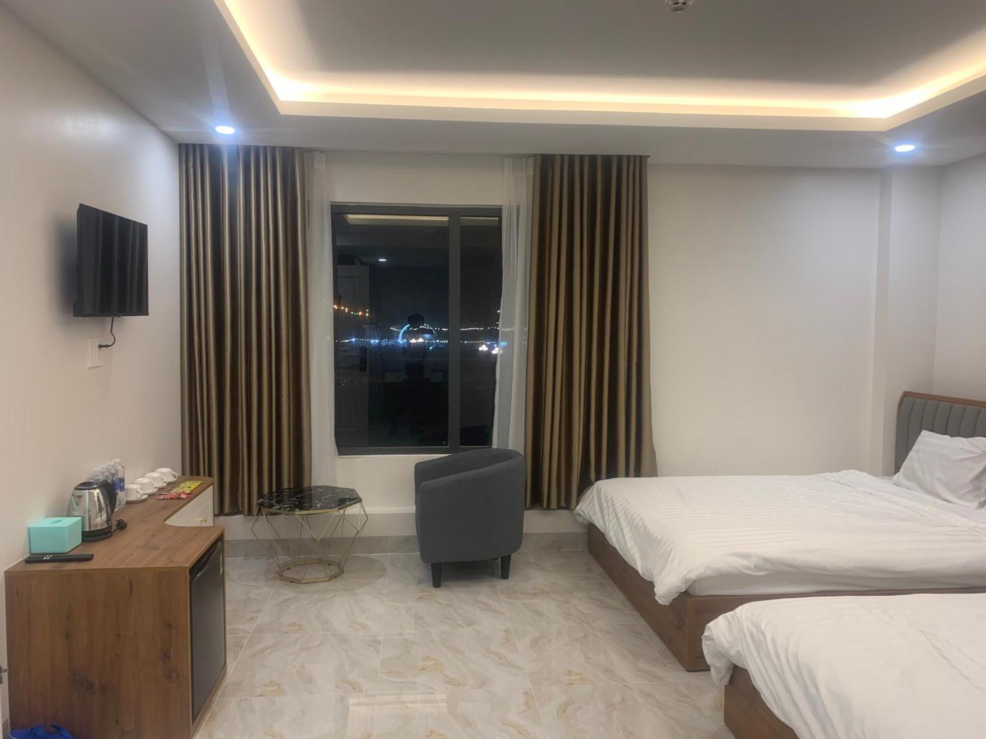 הא טיין Ha Hung Panorama Hotel מראה חיצוני תמונה