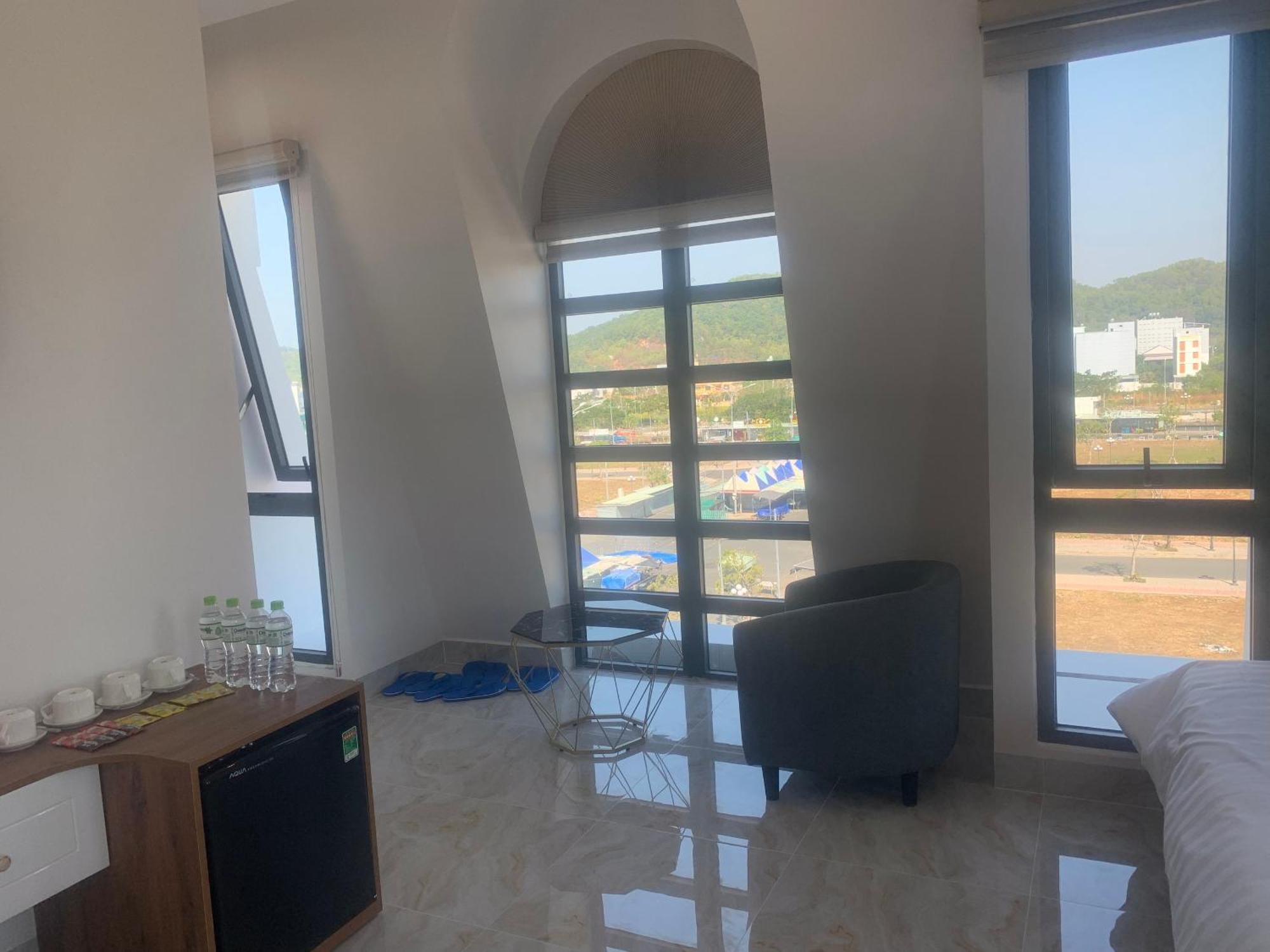 הא טיין Ha Hung Panorama Hotel מראה חיצוני תמונה